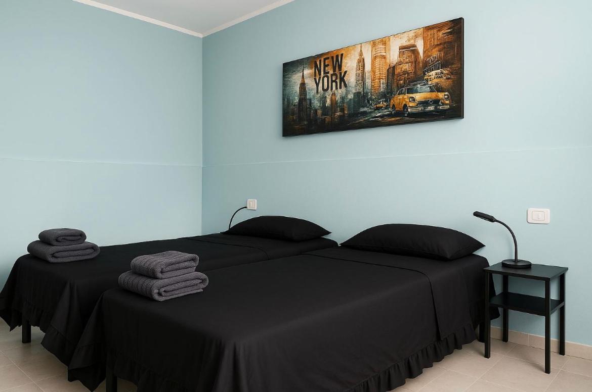 Room Malpensa - Servizio Taxi Mxp Da 20 Euro Lonate Pozzolo Luaran gambar